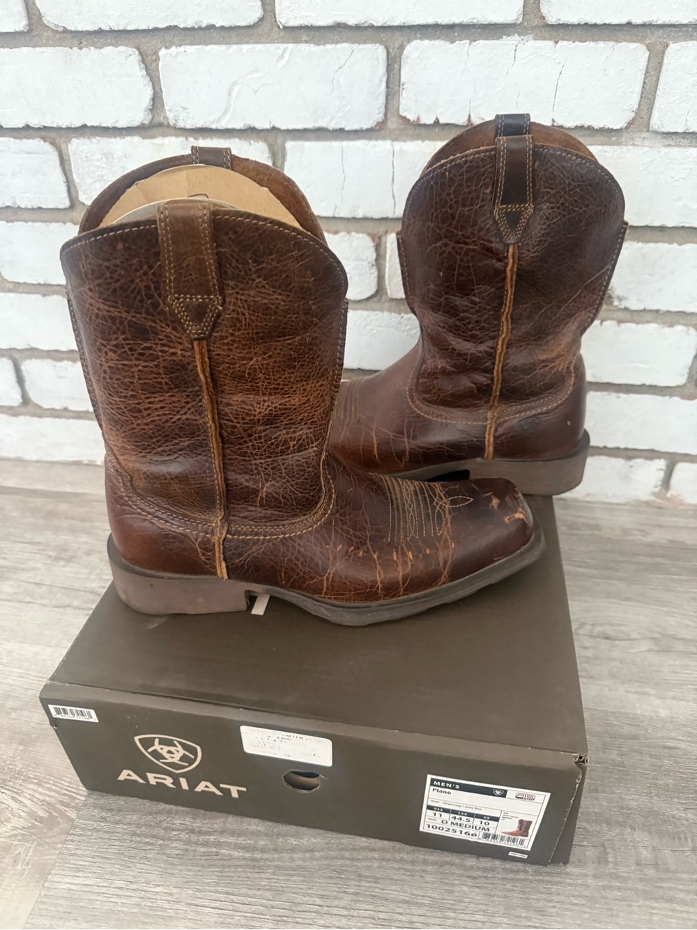 Men’s Ariat Plano Brown Textured Leather Cowboy Boots